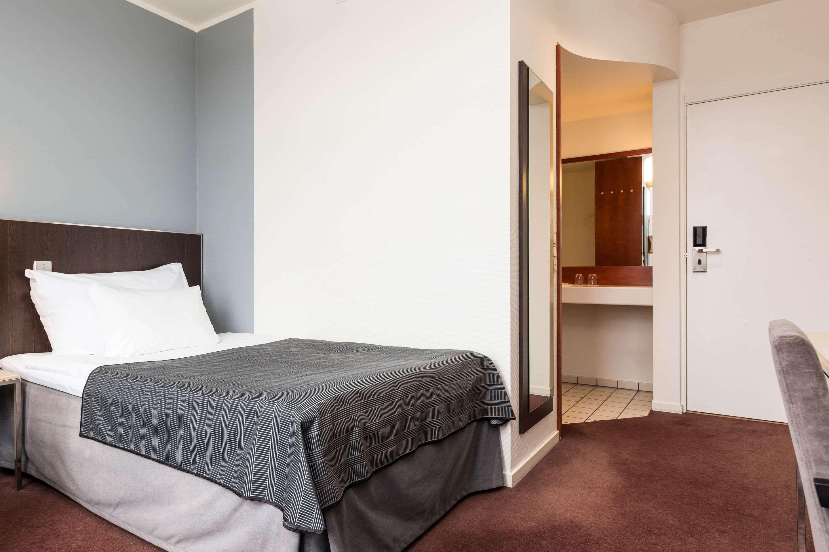 Quality Airport Hotel Vaernes Stjordal Exterior photo